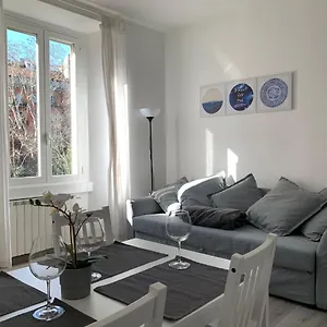 Appartement Esclusivo Trilocale Nel Cuore Di Porta Venezia, Milaan