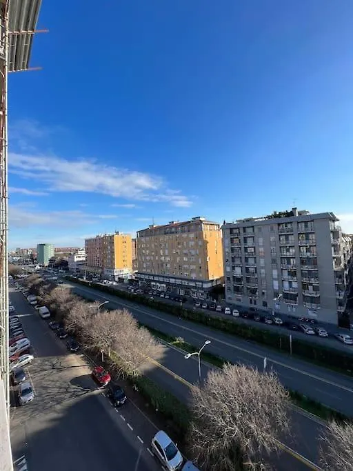 Paul'S House Famagosta Apartment Milan Italy
