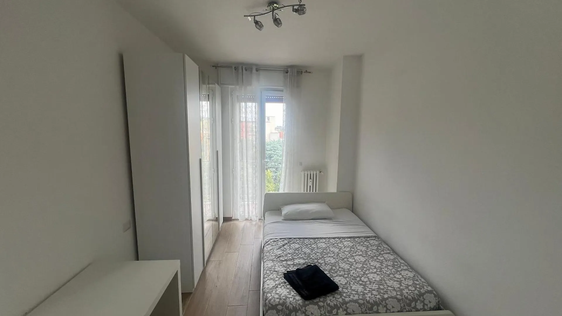 Paul'S House Famagosta Apartment Milan Italy