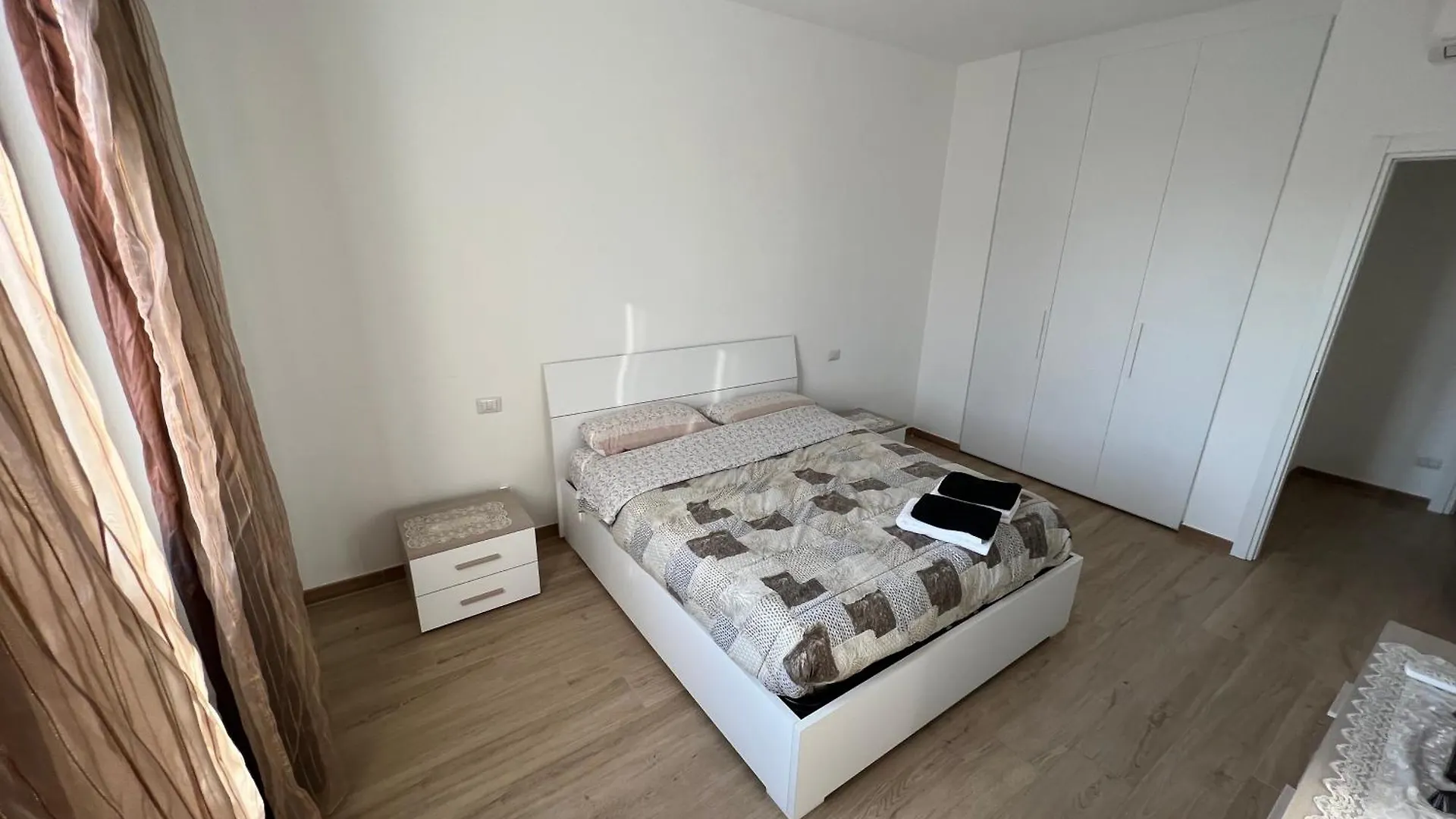 Paul'S House Famagosta Apartment Milan Italy